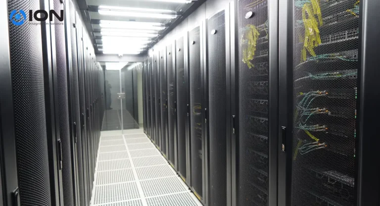 Apa itu Server: Pengertian, Fungsi, Jenis - Jenis