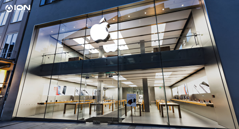 Apple Bekerja Sama dengan Foxconn dan Lenovo