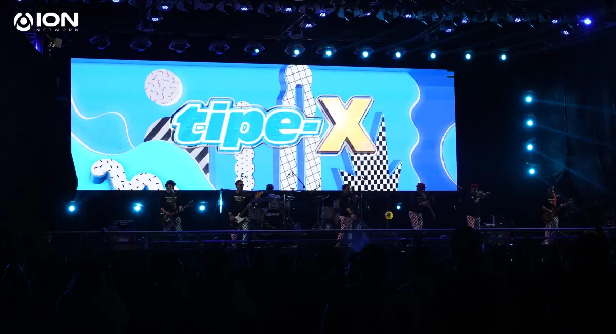 TipeX Perform di IONight to Remember