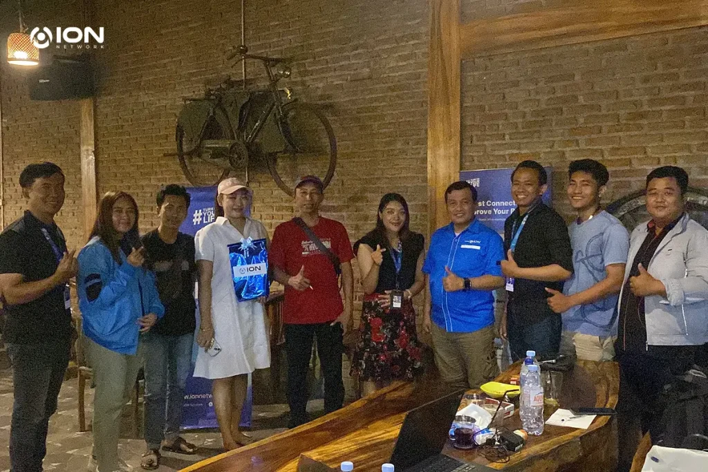 Dari meja kopi lahir solusi lapangan untuk RT RW Net